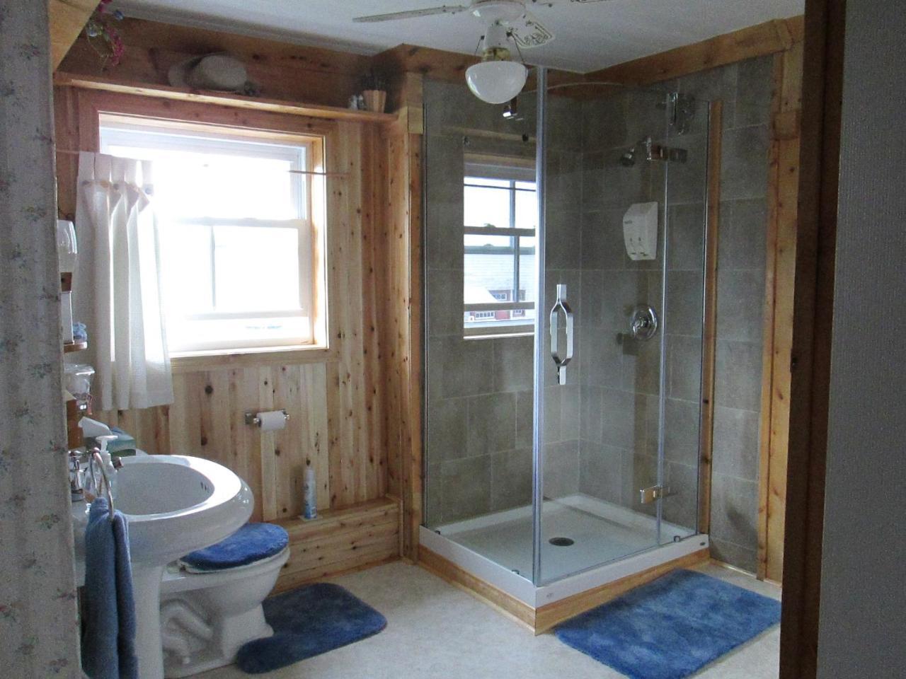 Gite Les Acres Tranquilles B&B Port-Daniel Ngoại thất bức ảnh